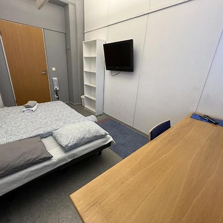 Smart Group 225 Hostel Helsinki Buitenkant foto